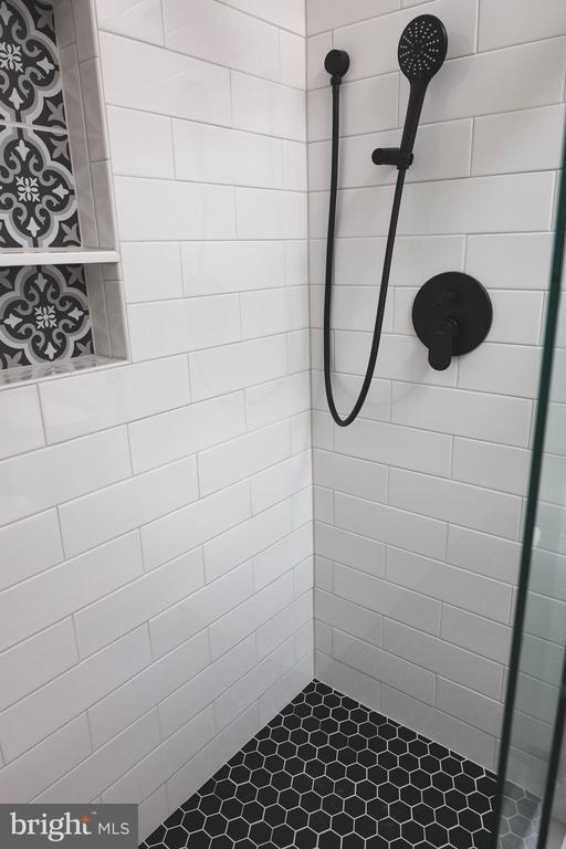 Building Photo - 15 Mariners Way