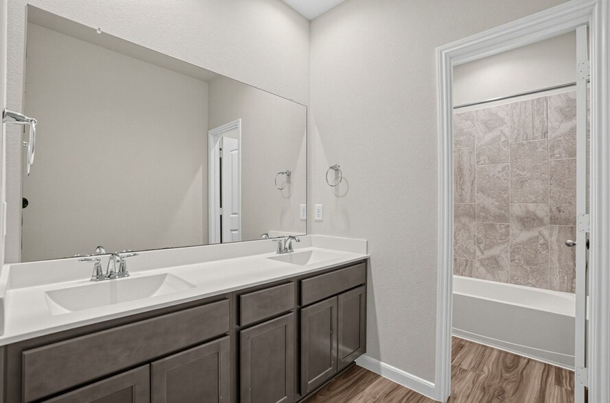 Building Photo - 8822 Vasco