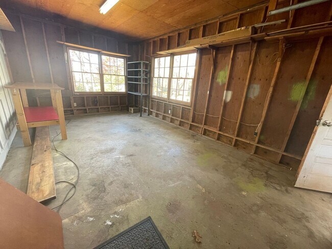 Building Photo - 48 Rathfarnham Rd