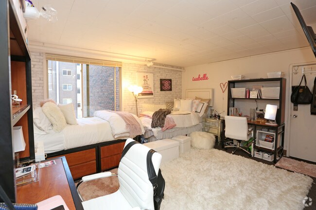 2BR, 1BA - Statesider