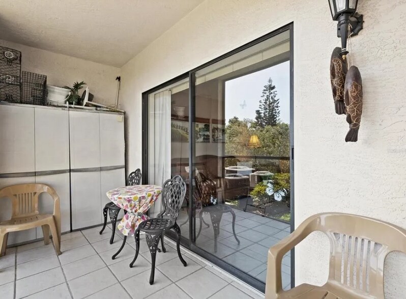 Building Photo - 1669 Seascape Cir