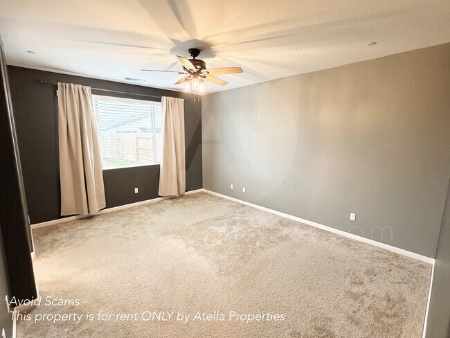 Building Photo - 654 Melbourne Way