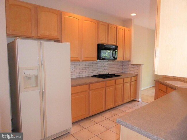 Building Photo - 13438 Fountain Club Dr