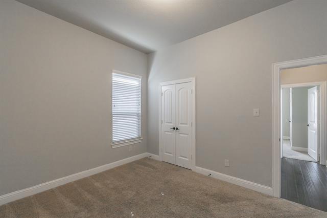 Building Photo - 10520 Jackson Hole Ln