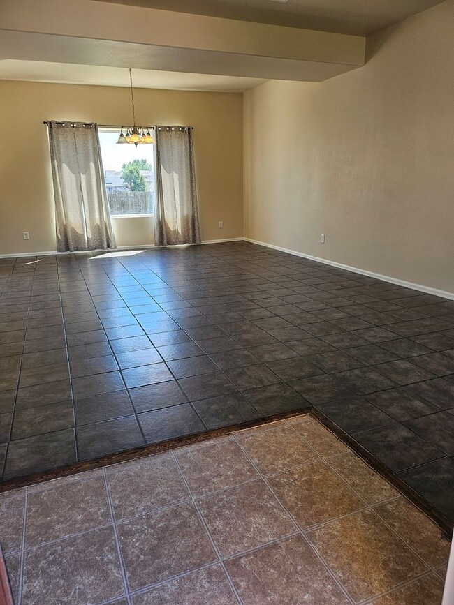 Building Photo - 5112 Tabor Lane