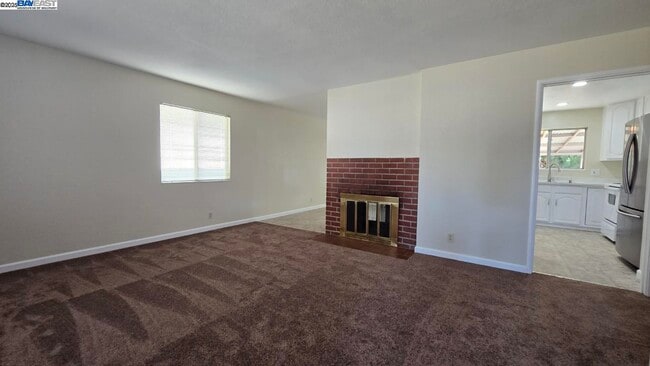 Building Photo - 5164 Omar St