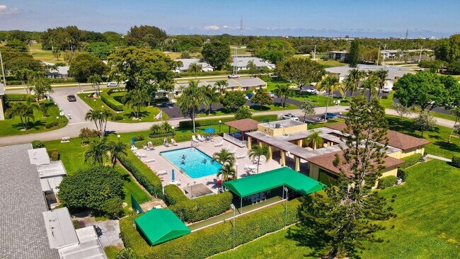 Building Photo - 2331 Croton Ln