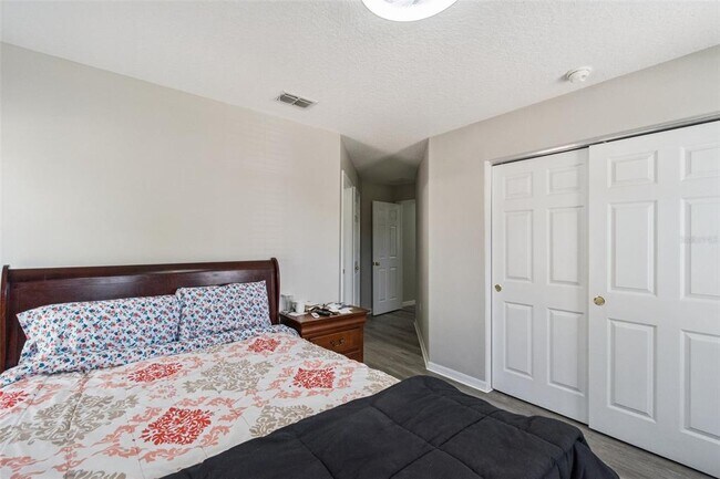 Building Photo - 1002 Belvoir Dr
