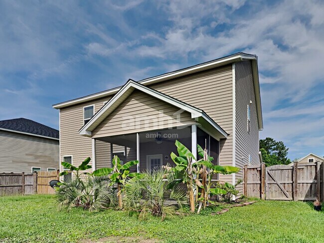 Building Photo - 202 Short Woods Ct