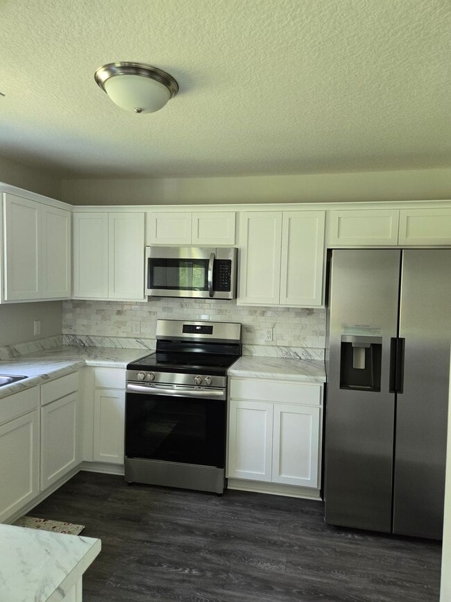 Building Photo - 309 Samuel Run Dr