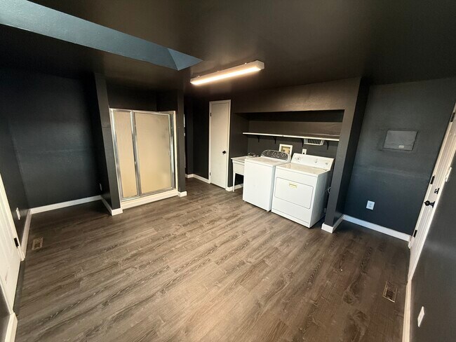 Building Photo - 7225 Inca St