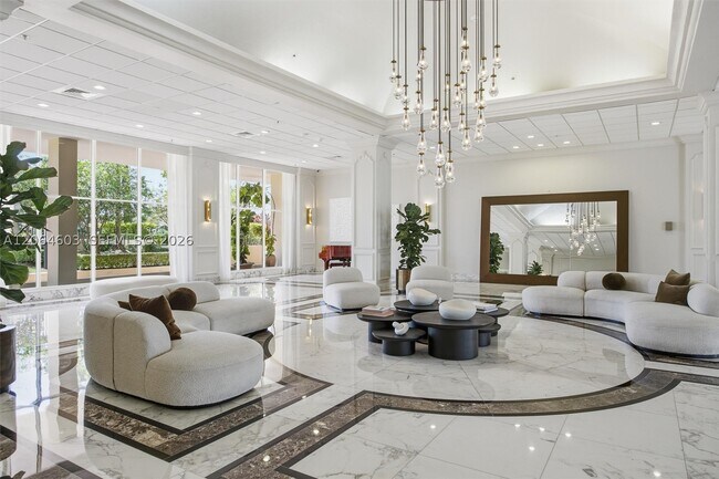 Building Photo - 5600 Collins Ave