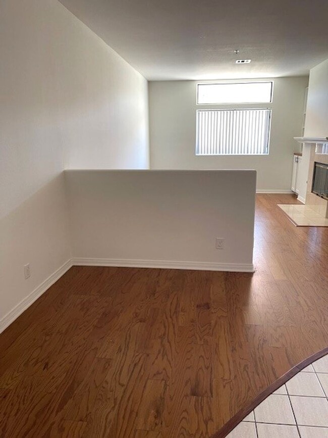Building Photo - Quaint Gated Community near Pacific View Mall
