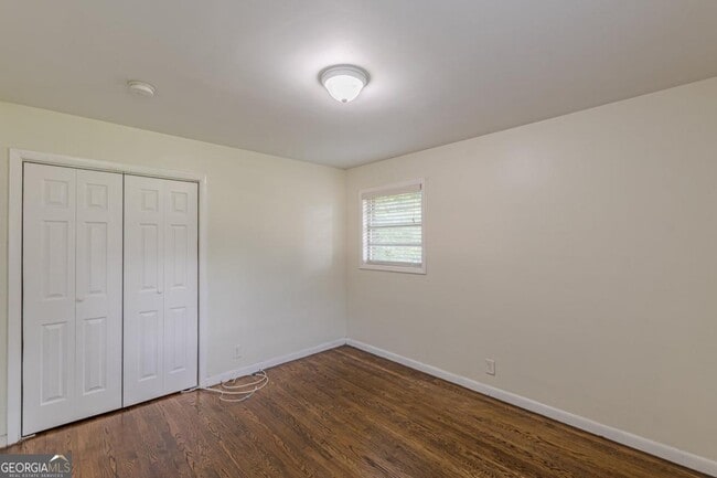 Building Photo - 2416 Timber Ridge Ct