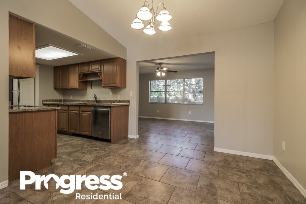 Building Photo - 1565 Quill Ct