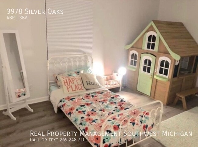 Building Photo - 3978 Silver Oaks Dr