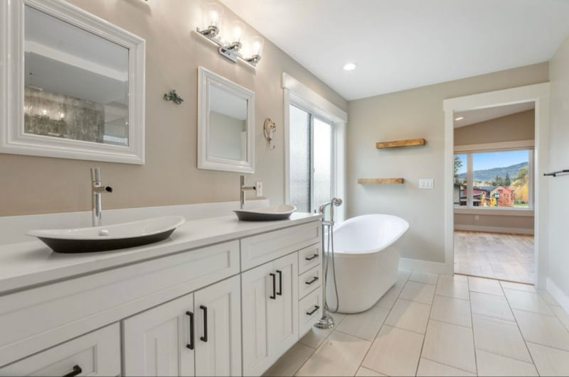 Building Photo - 65 Armory Rd