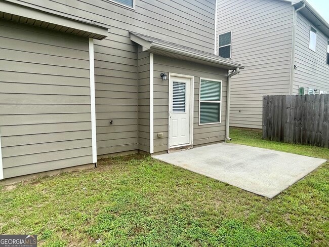 Building Photo - 188 Leland Ln