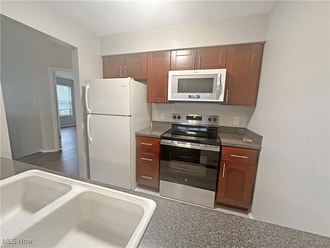 Building Photo - 1408 Stoney Run Trail