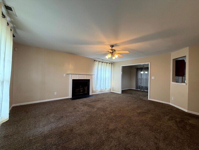 Building Photo - 2449 Gray Goose Loop