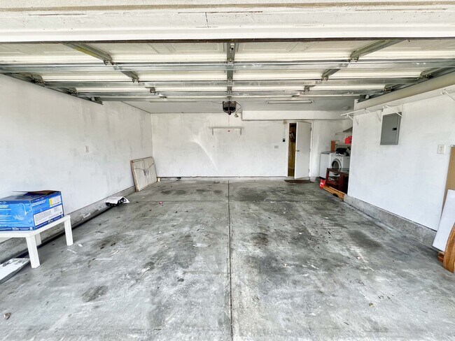 Building Photo - 3736 Puente Ave