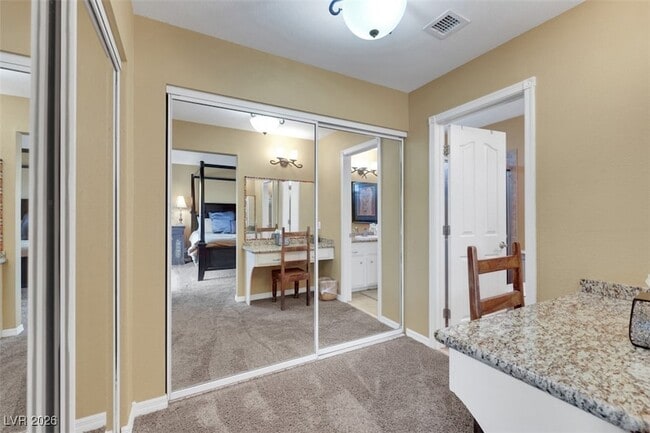 Building Photo - 5844 Buhl Ct