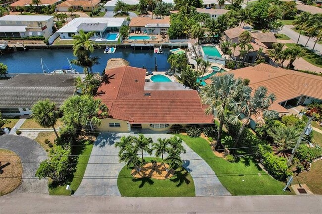 Primary Photo - 2051 Coral Reef Dr