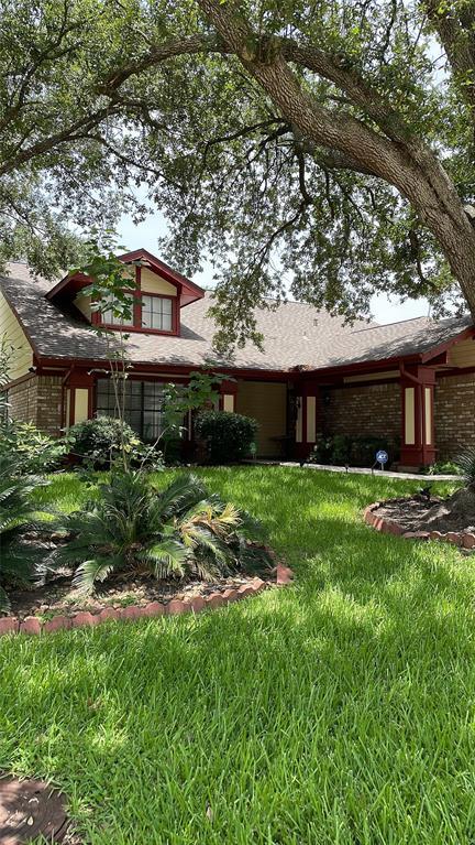 Building Photo - 2122 Braesmeadow Ln