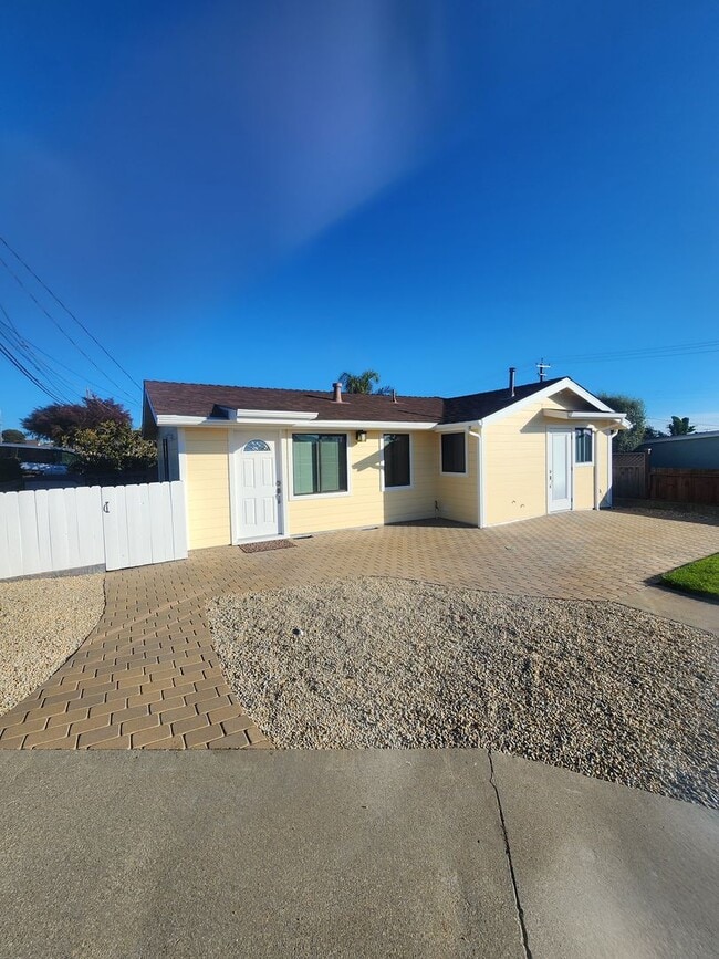Primary Photo - Cute Single Level Home in Grover Beach