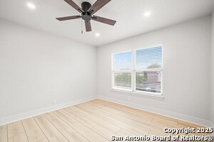 Building Photo - 8 Palomar