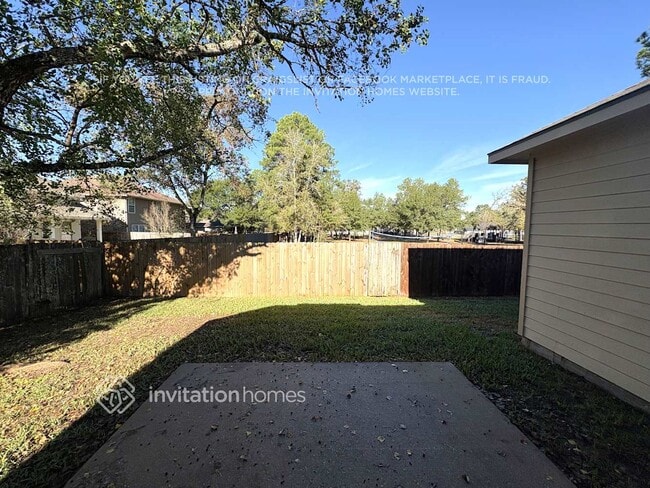 Building Photo - 18802 Cluster Oaks Dr