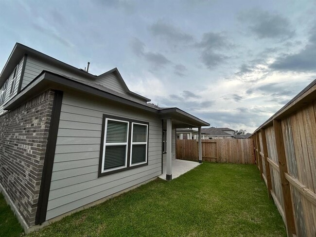 Building Photo - 7850 Alset Dr