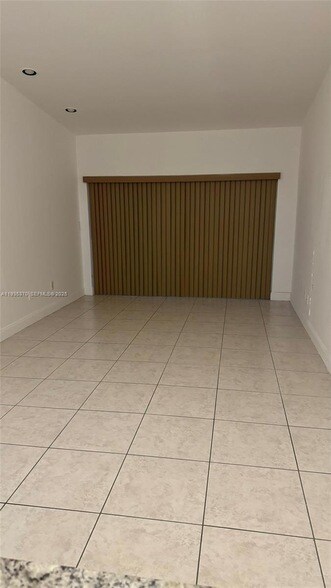 Building Photo - 9636 SW 147th Ct