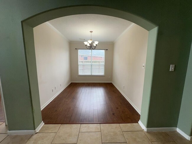 Building Photo - 2513 Flycatcher Cove Dr
