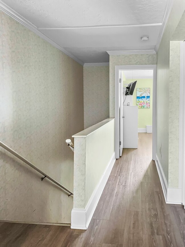 Building Photo - Amazing 3-Bed Condo with HUGE porch on the...