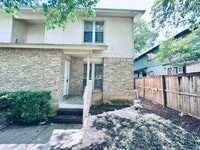 Building Photo - 1318 Southport Dr