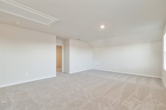 Building Photo - 209 Caliber Ct