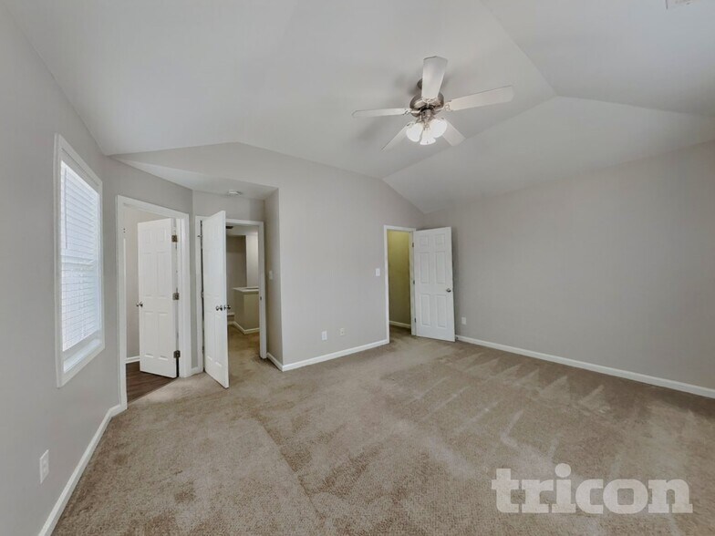 Building Photo - 5816 Wynmore Road