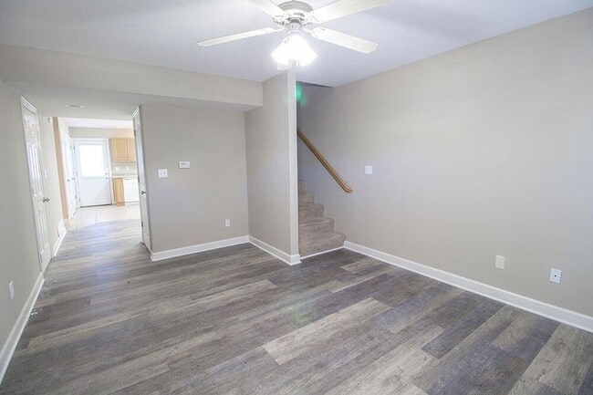 Building Photo - 1311 Raleigh Dr