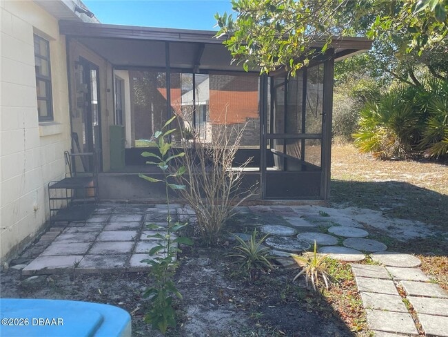 Building Photo - 2570 Beal St