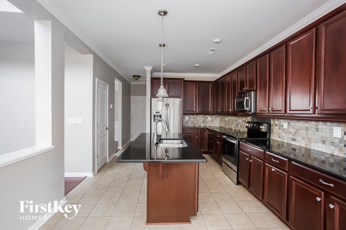 Building Photo - 4028 Barclay Forest Dr