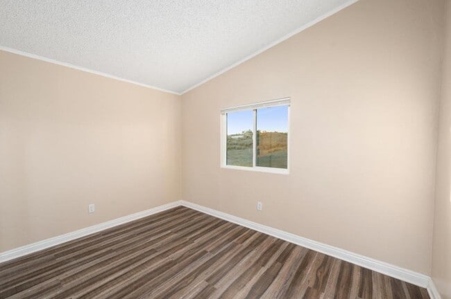 Building Photo - 45433 Witten Dr