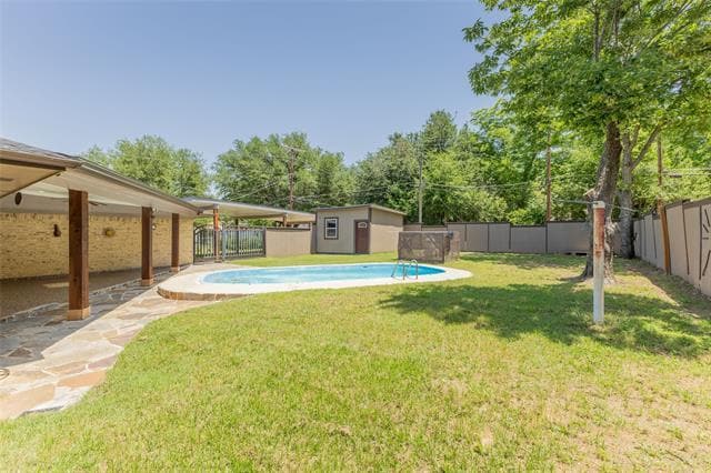Building Photo - 2418 Ingleside Dr