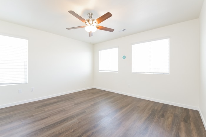 Building Photo - 13415 Oneida Ln