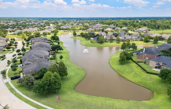 Building Photo - 2815 Sage Creek Ct