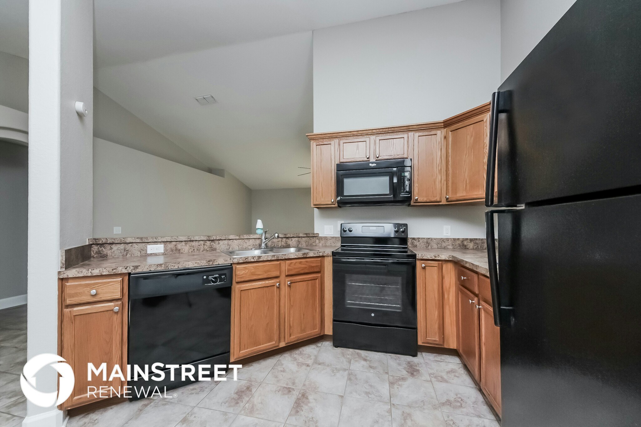Building Photo - 1705 Pebble Beach St