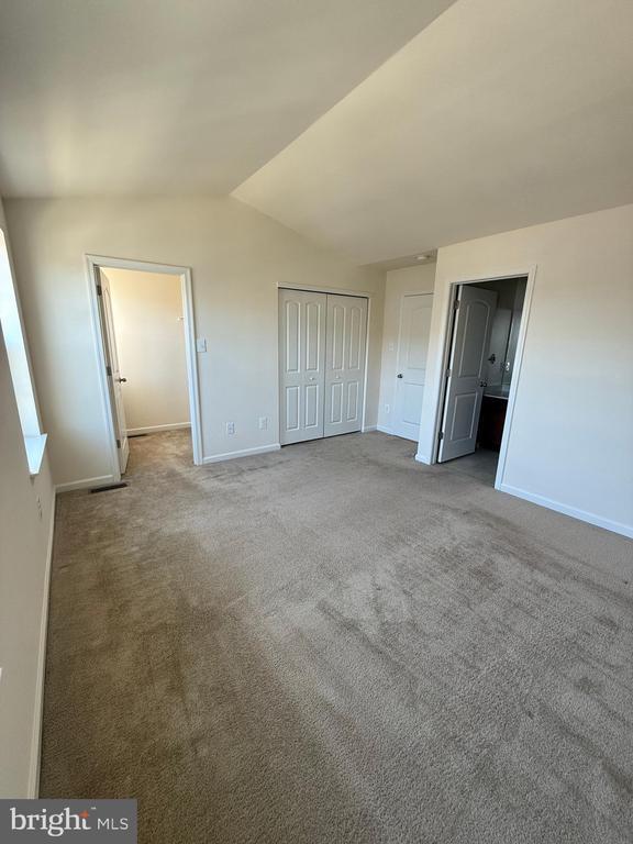 Building Photo - 107 Mercer Ct