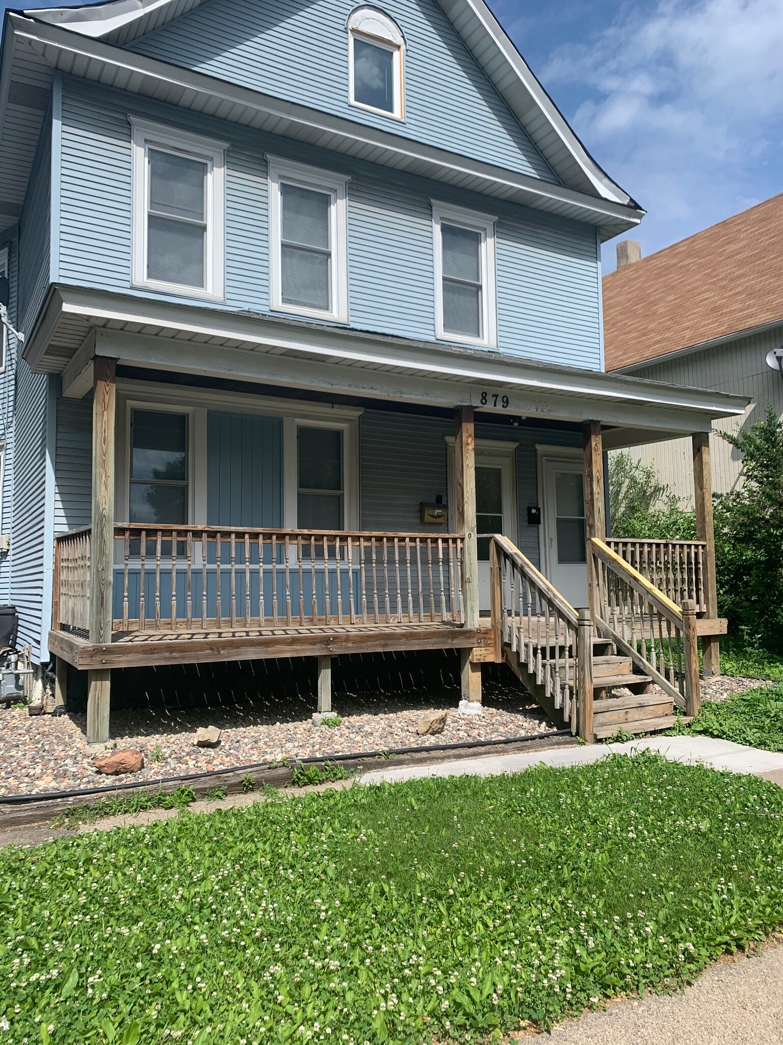 Building Photo - 879 Galtier St