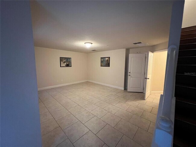 Building Photo - 10742 Sunset Ridge Ln