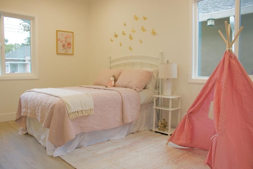 Bedroom 1 - 214 S 22nd St